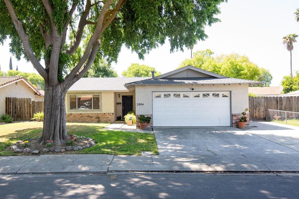 2904 Alder Creek Drive