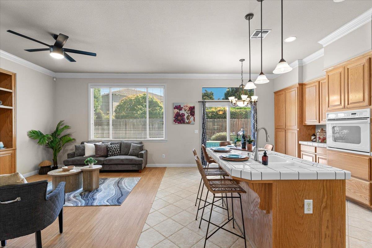 2112 Steinbeck Drive