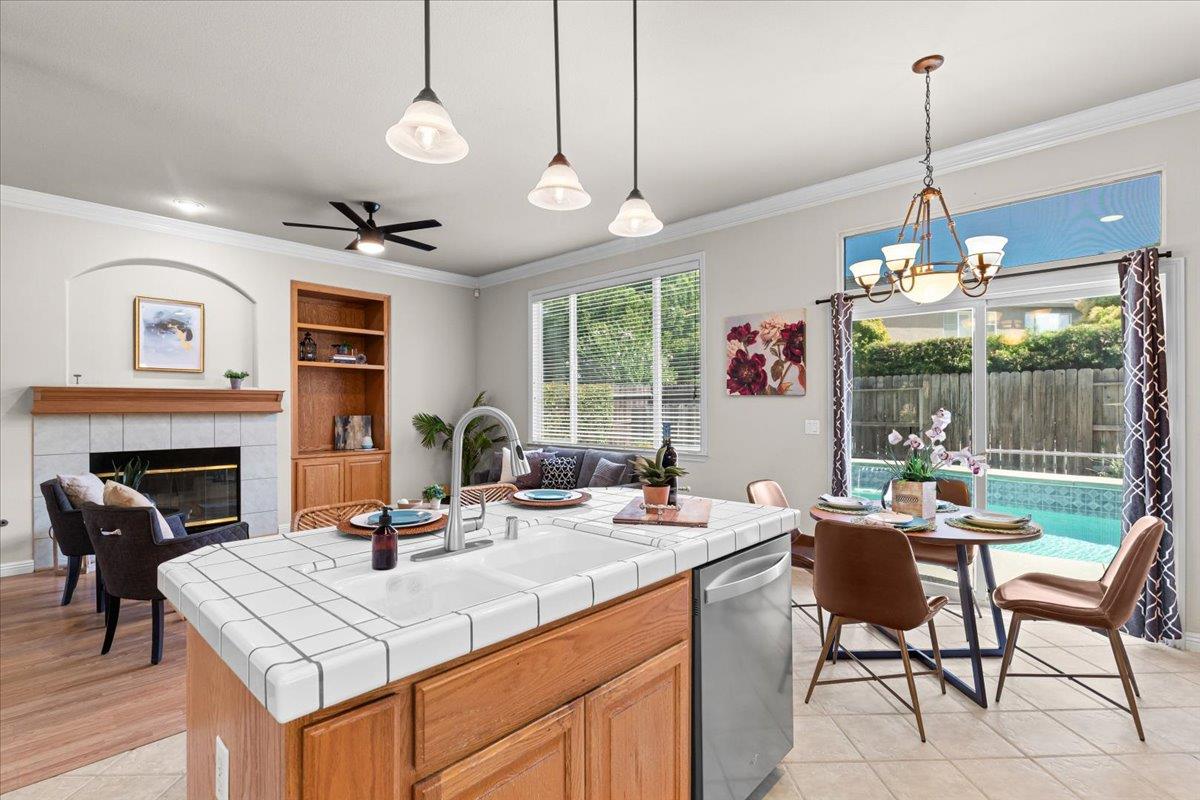 2112 Steinbeck Drive