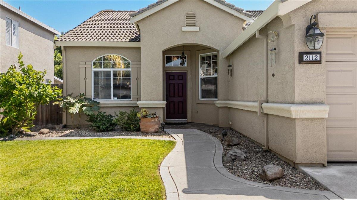 2112 Steinbeck Drive