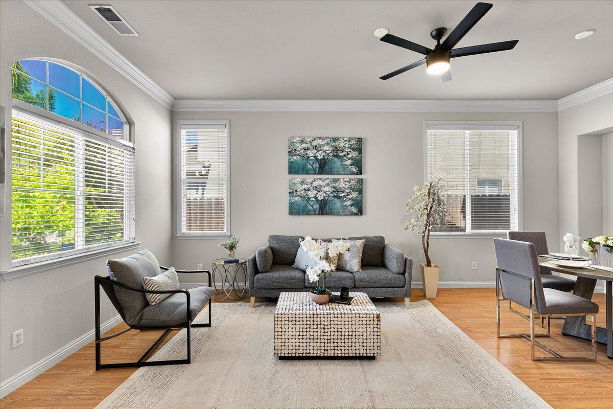 2112 Steinbeck Drive