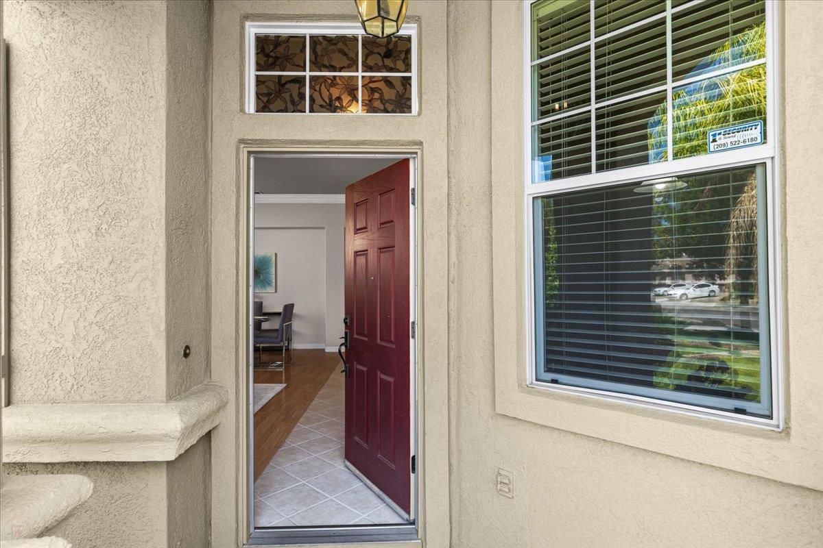 2112 Steinbeck Drive