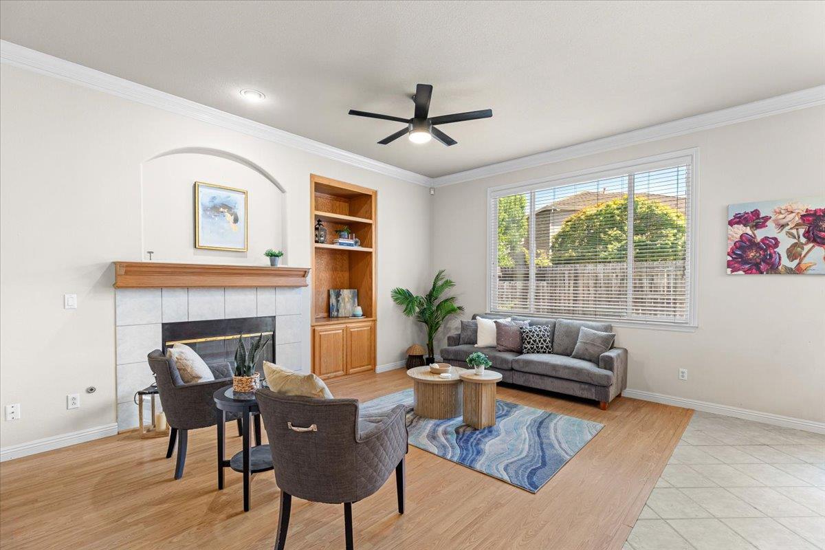 2112 Steinbeck Drive