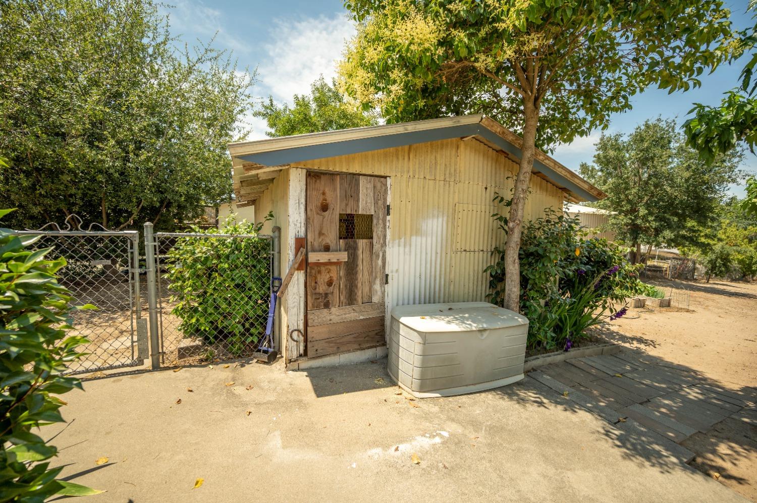 7737 Gilbert Road