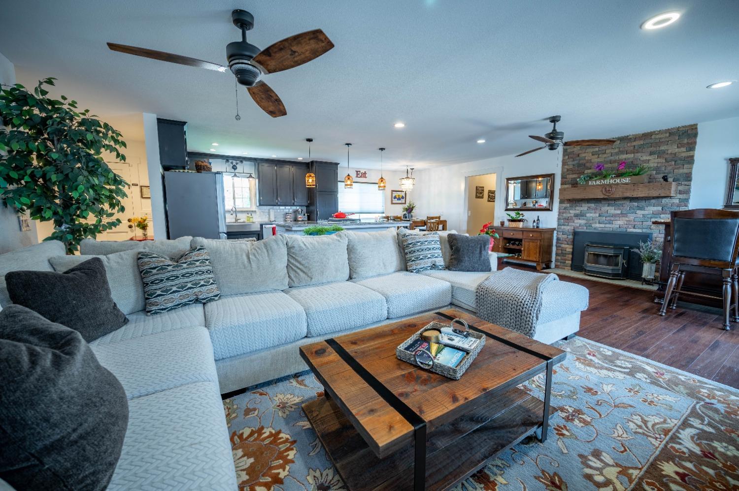 7737 Gilbert Road