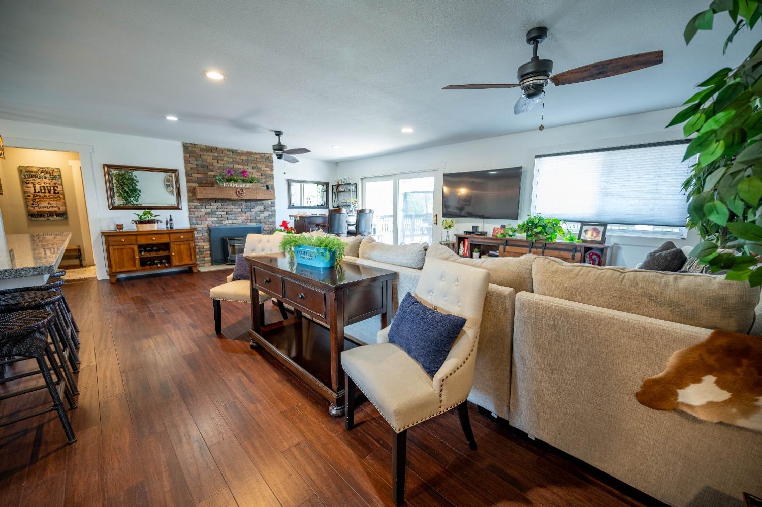 7737 Gilbert Road