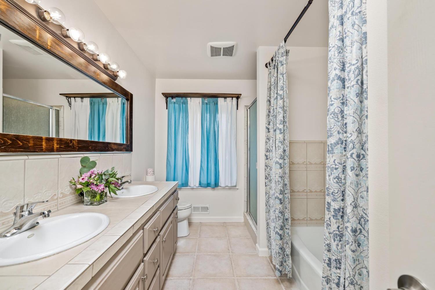 3329 Breckenridge Way