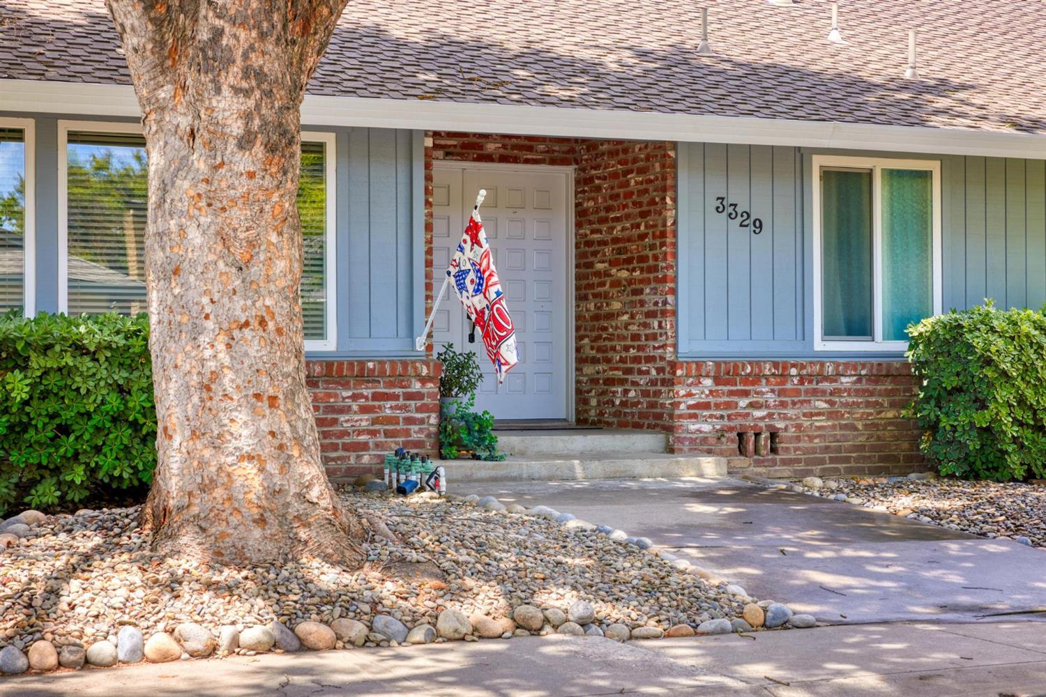 3329 Breckenridge Way