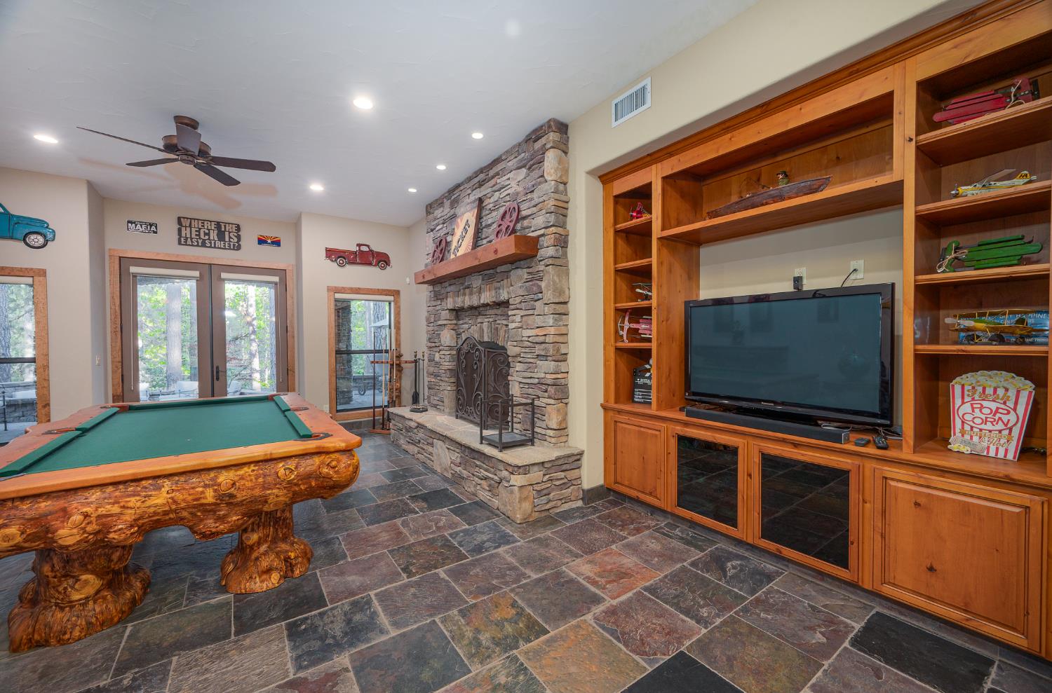 1834 Thunderbolt Trail