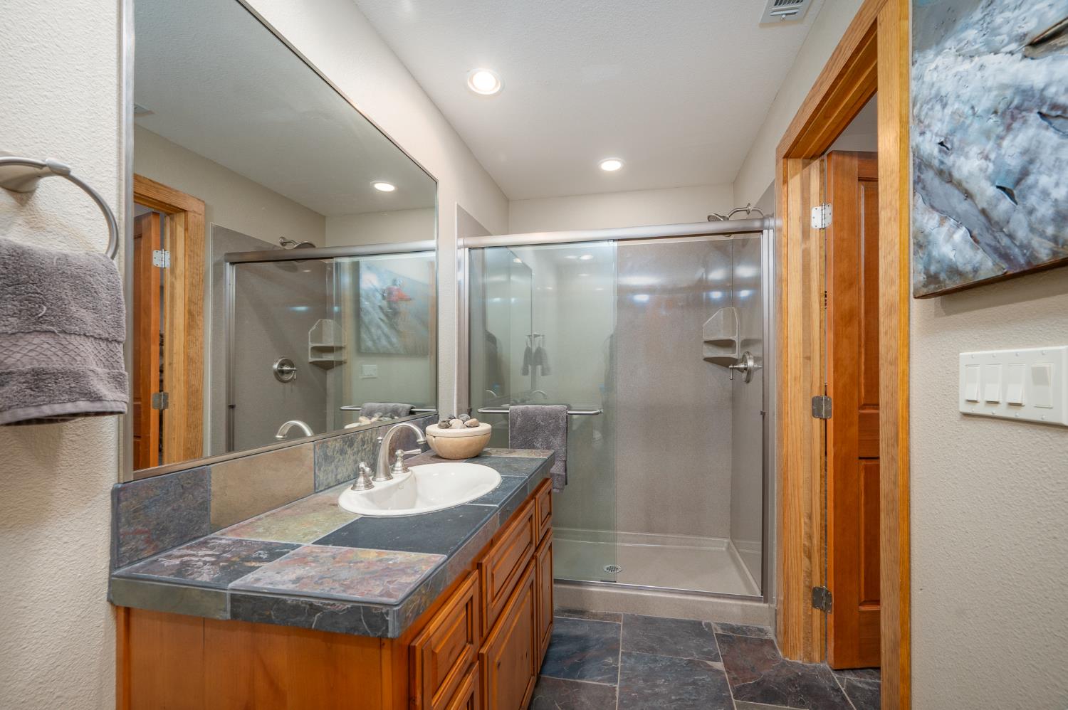 1834 Thunderbolt Trail