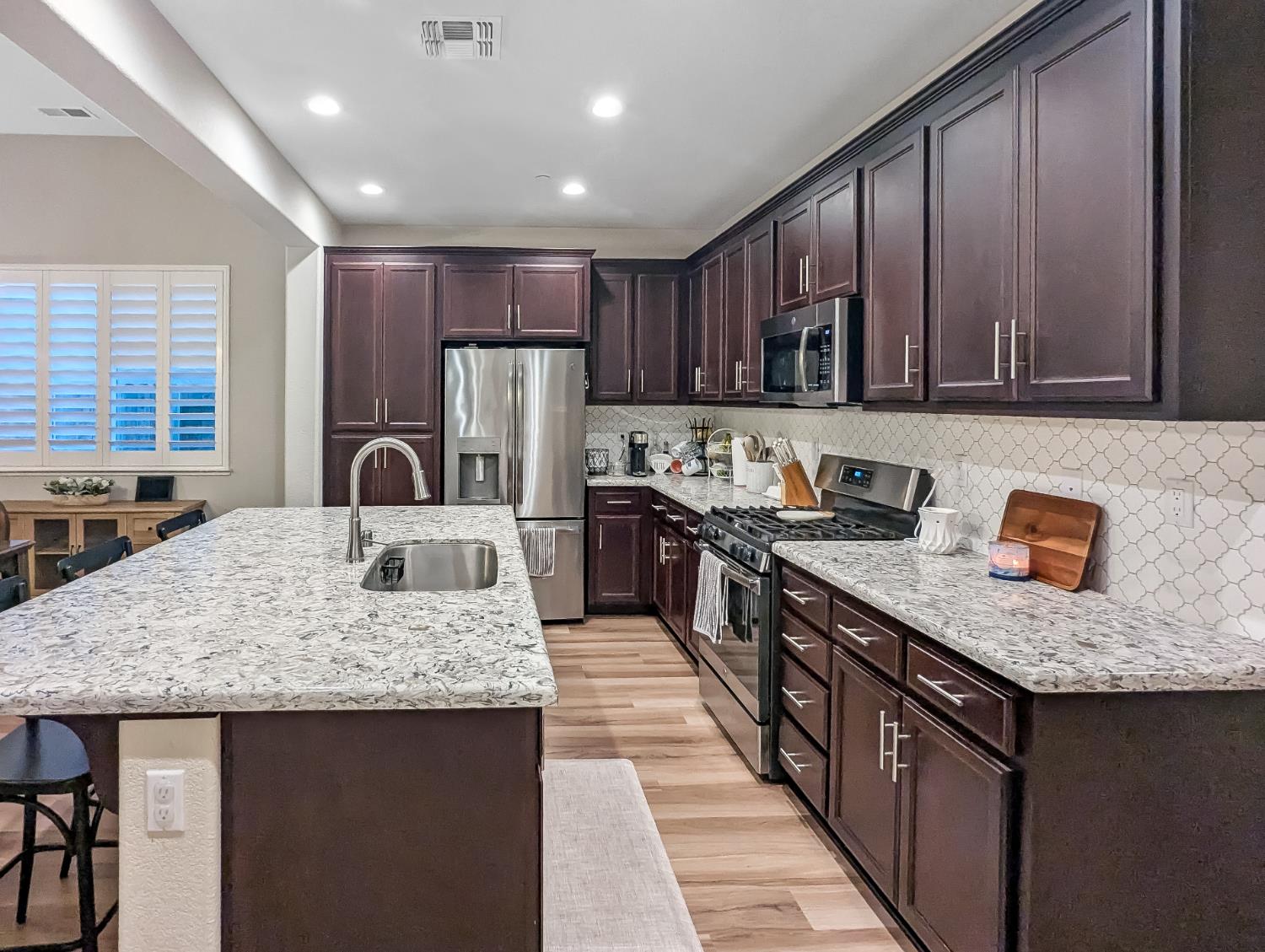 3212 Green Hill Lane