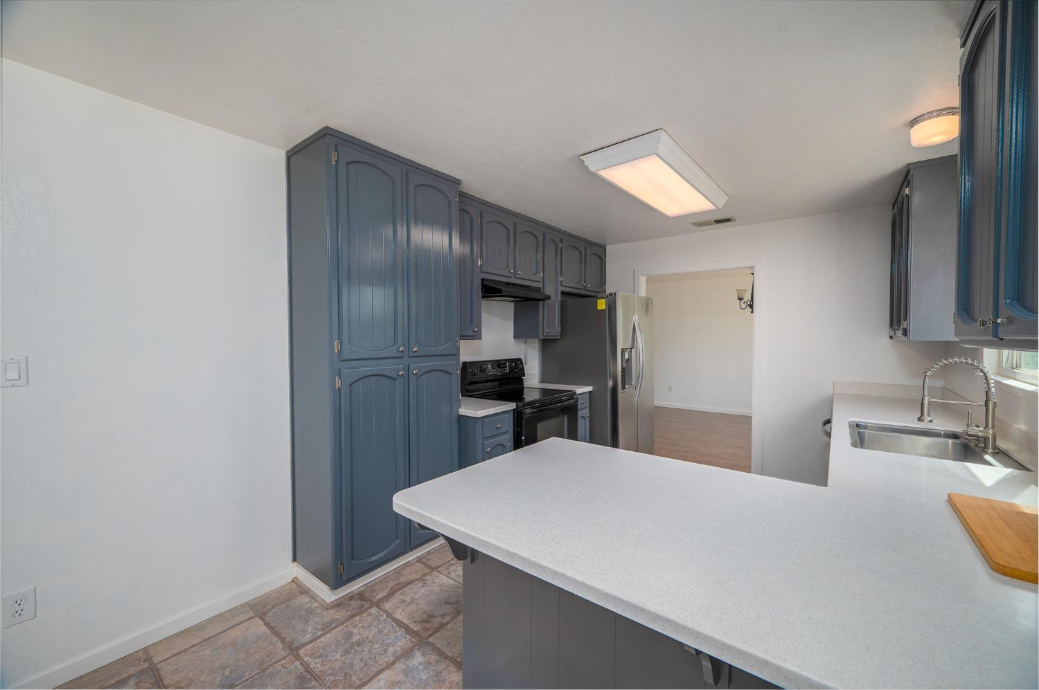 2104 Golden Leaf Court