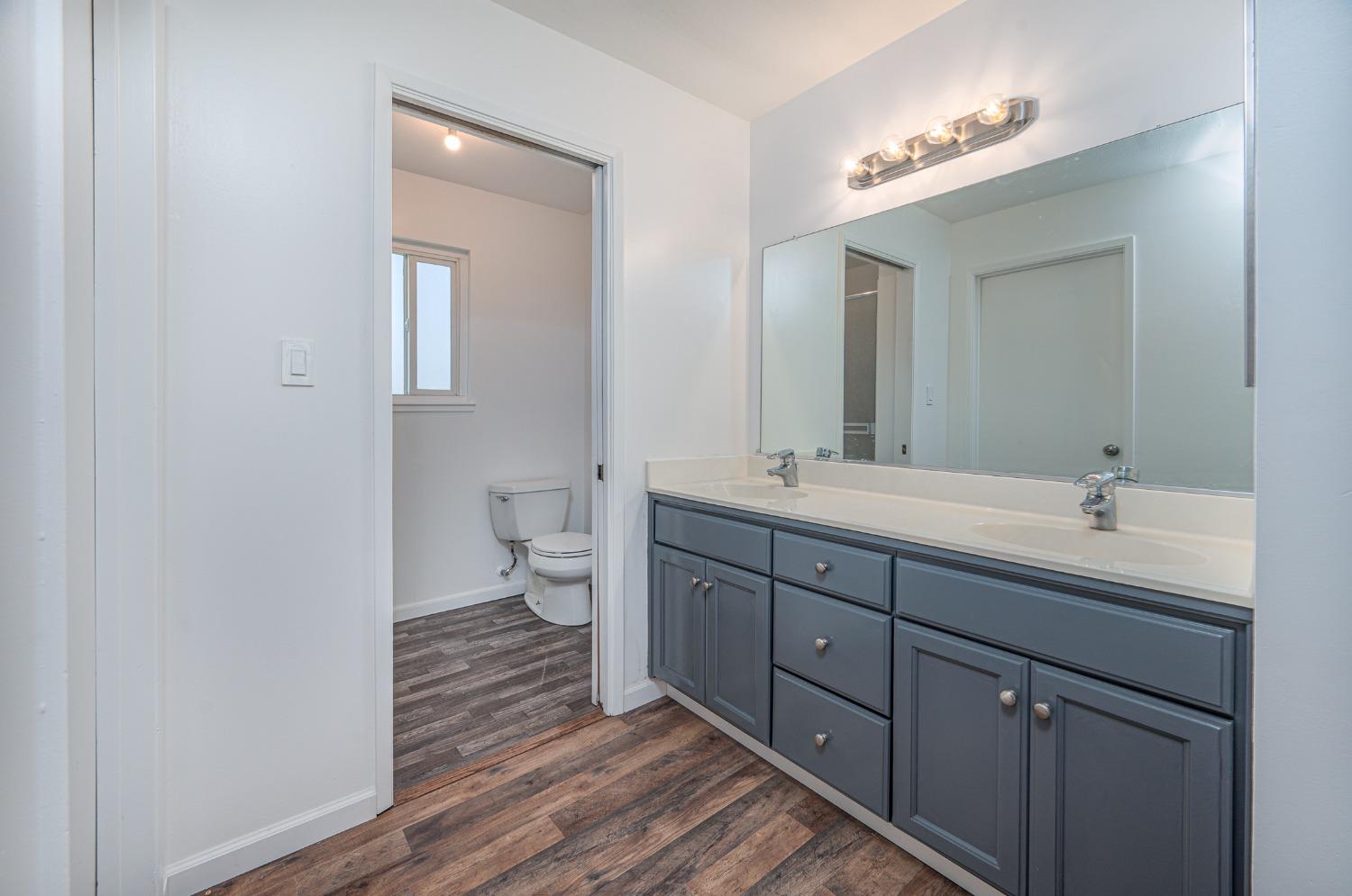 2104 Golden Leaf Court