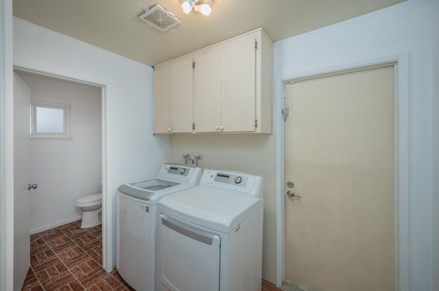 2104 Golden Leaf Court