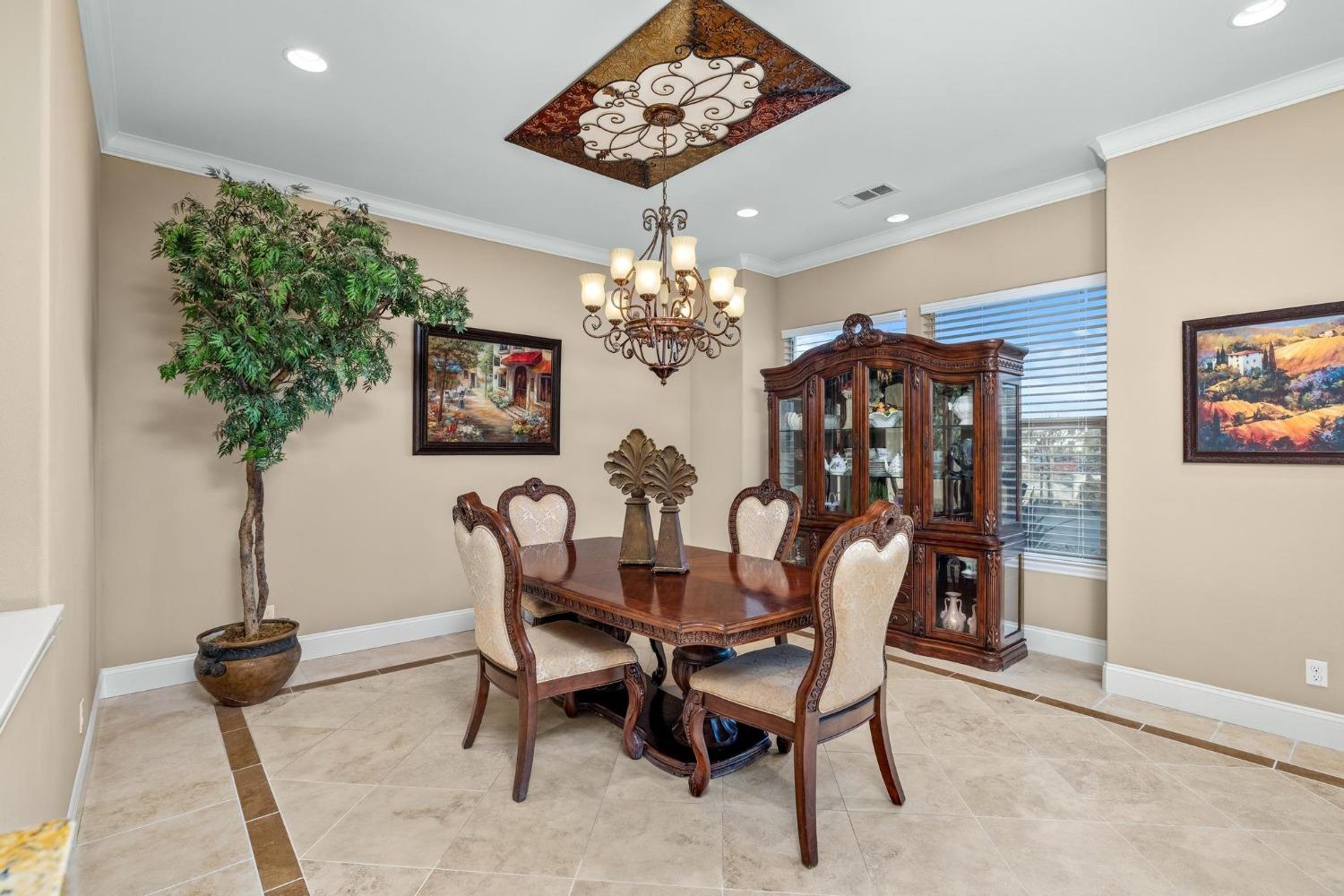 10717 Goldsborough Circle