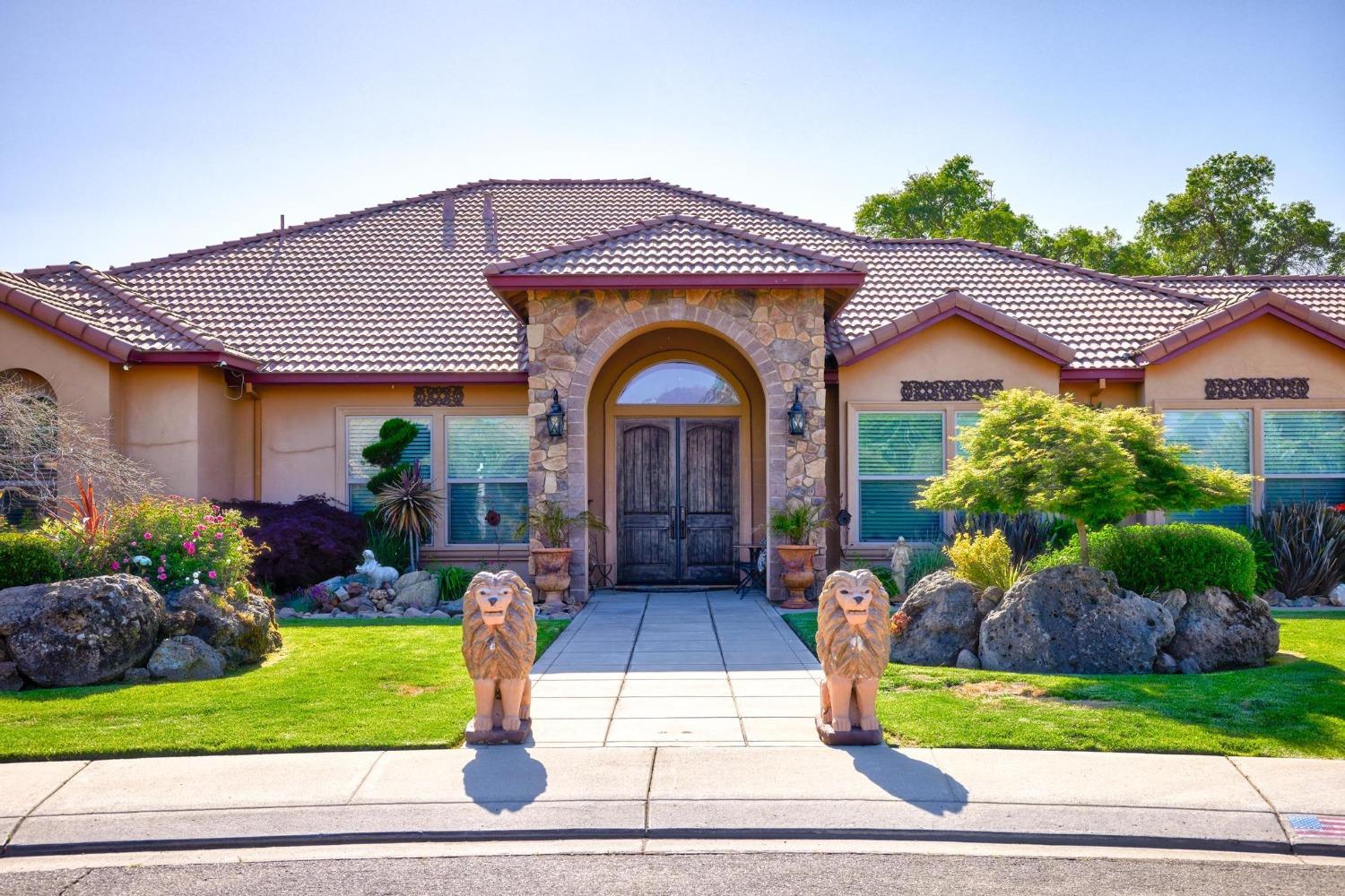 10717 Goldsborough Circle