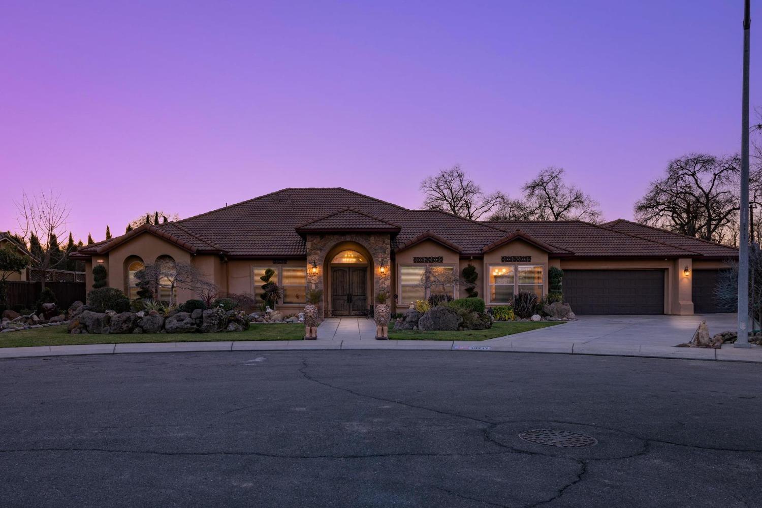 10717 Goldsborough Circle