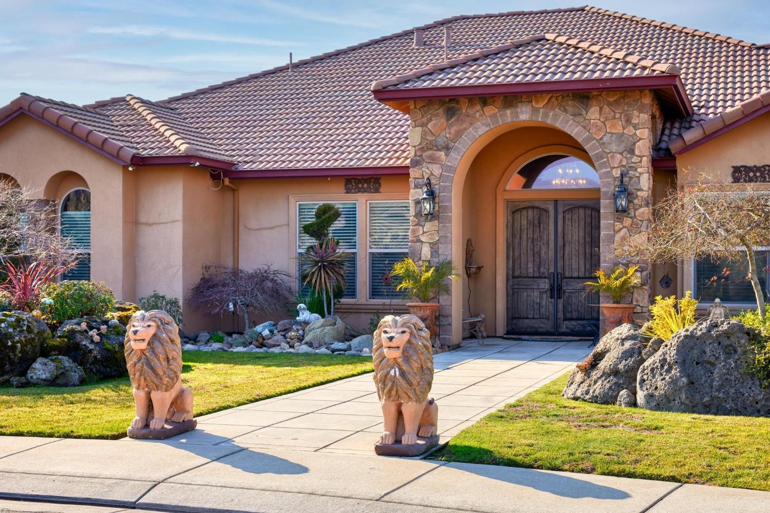 10717 Goldsborough Circle