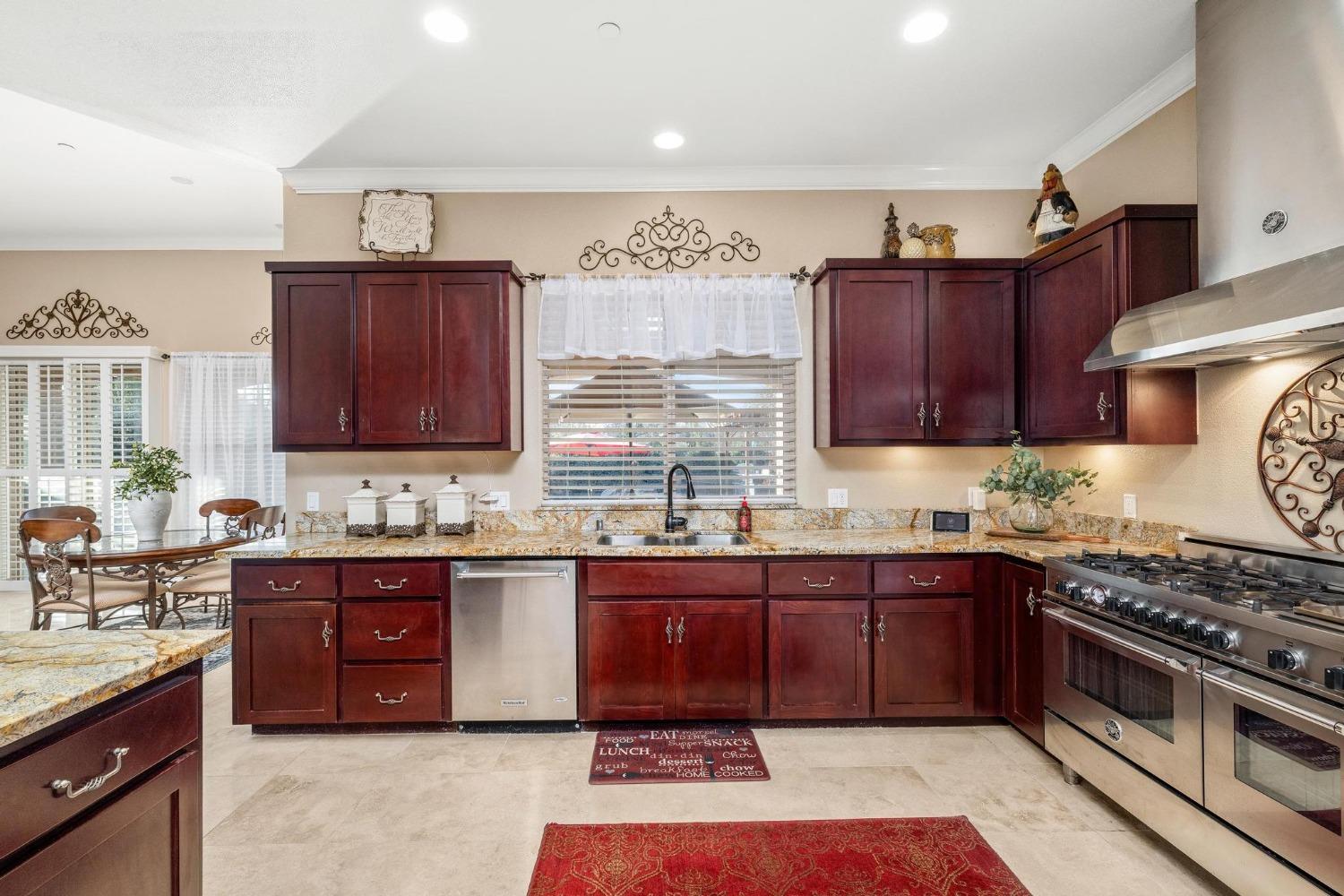 10717 Goldsborough Circle