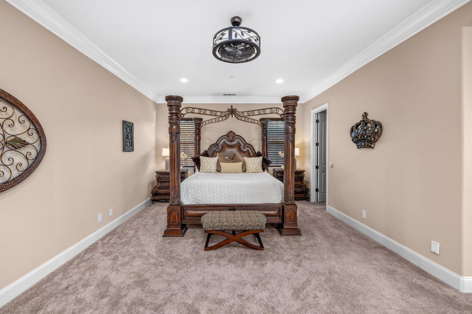 10717 Goldsborough Circle