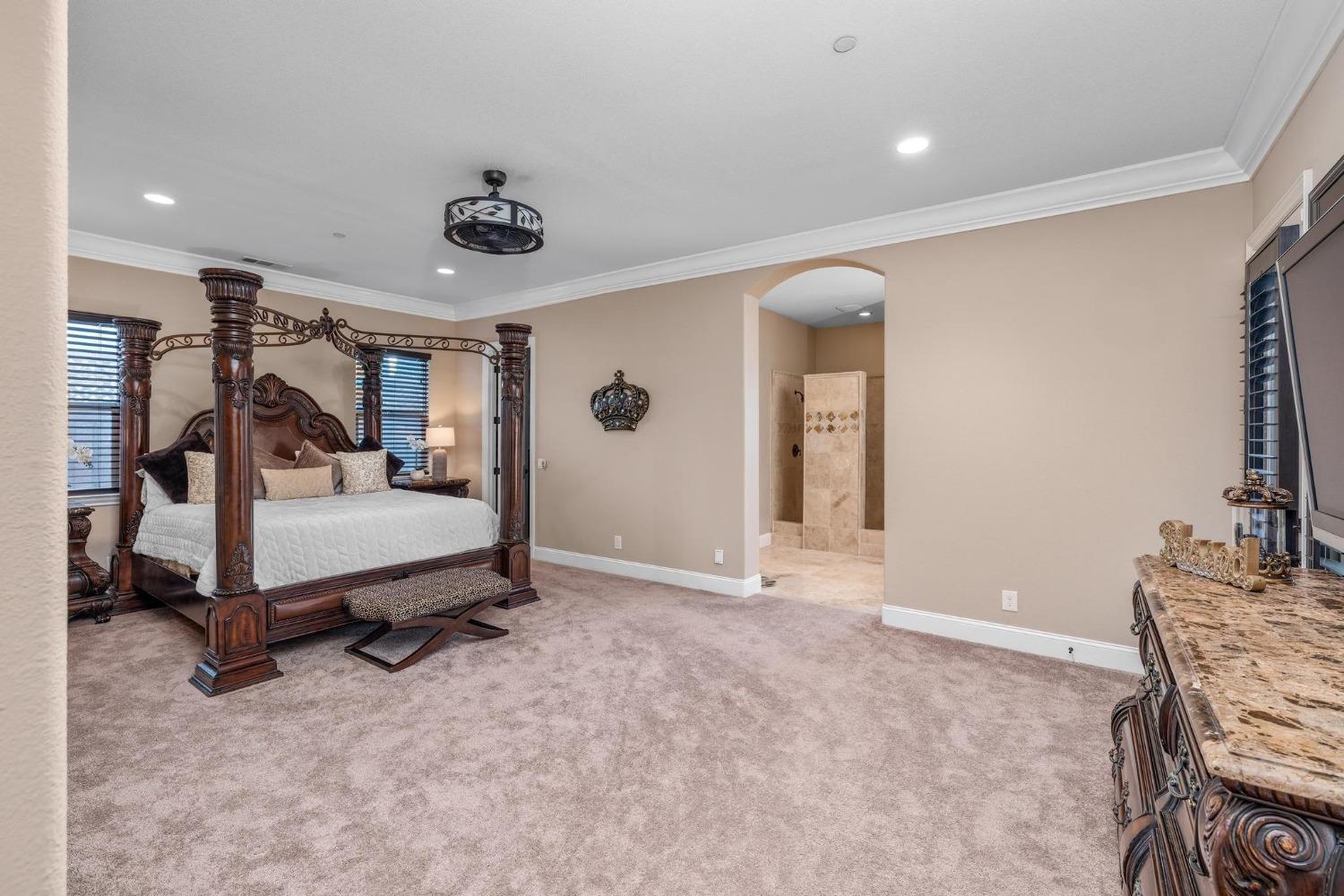 10717 Goldsborough Circle