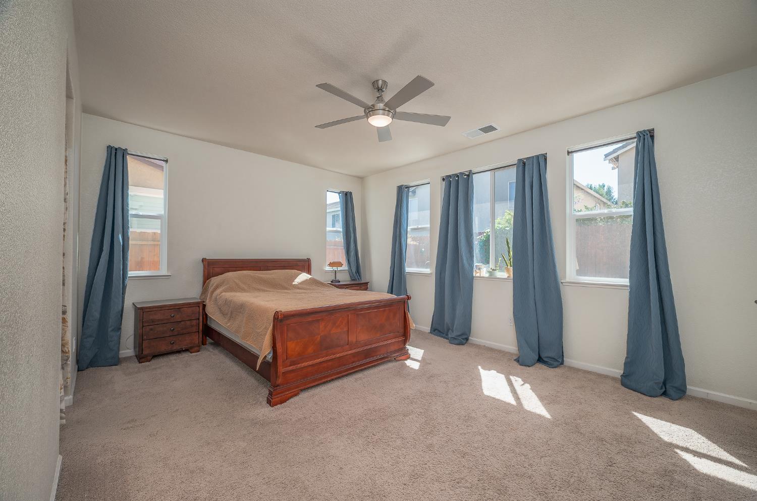 3812 Lookout Drive