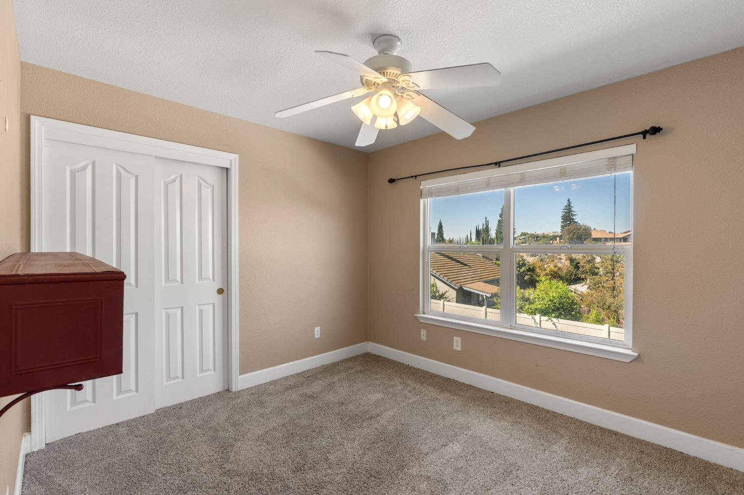 748 Valley View Drive