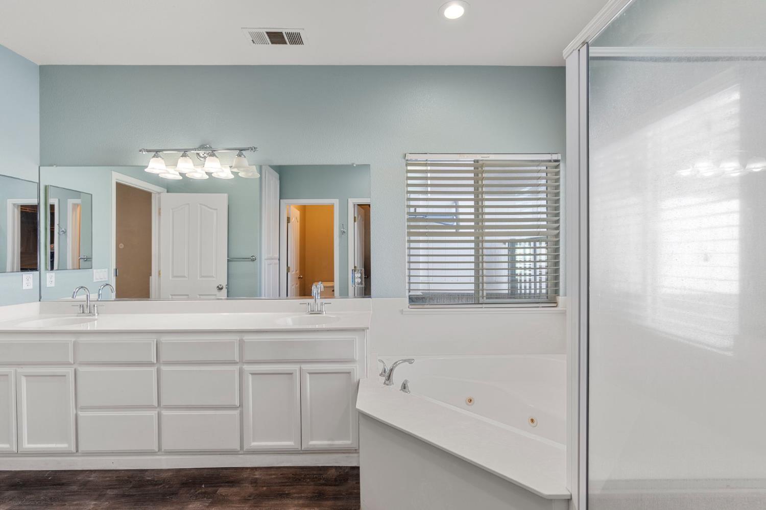 748 Valley View Drive