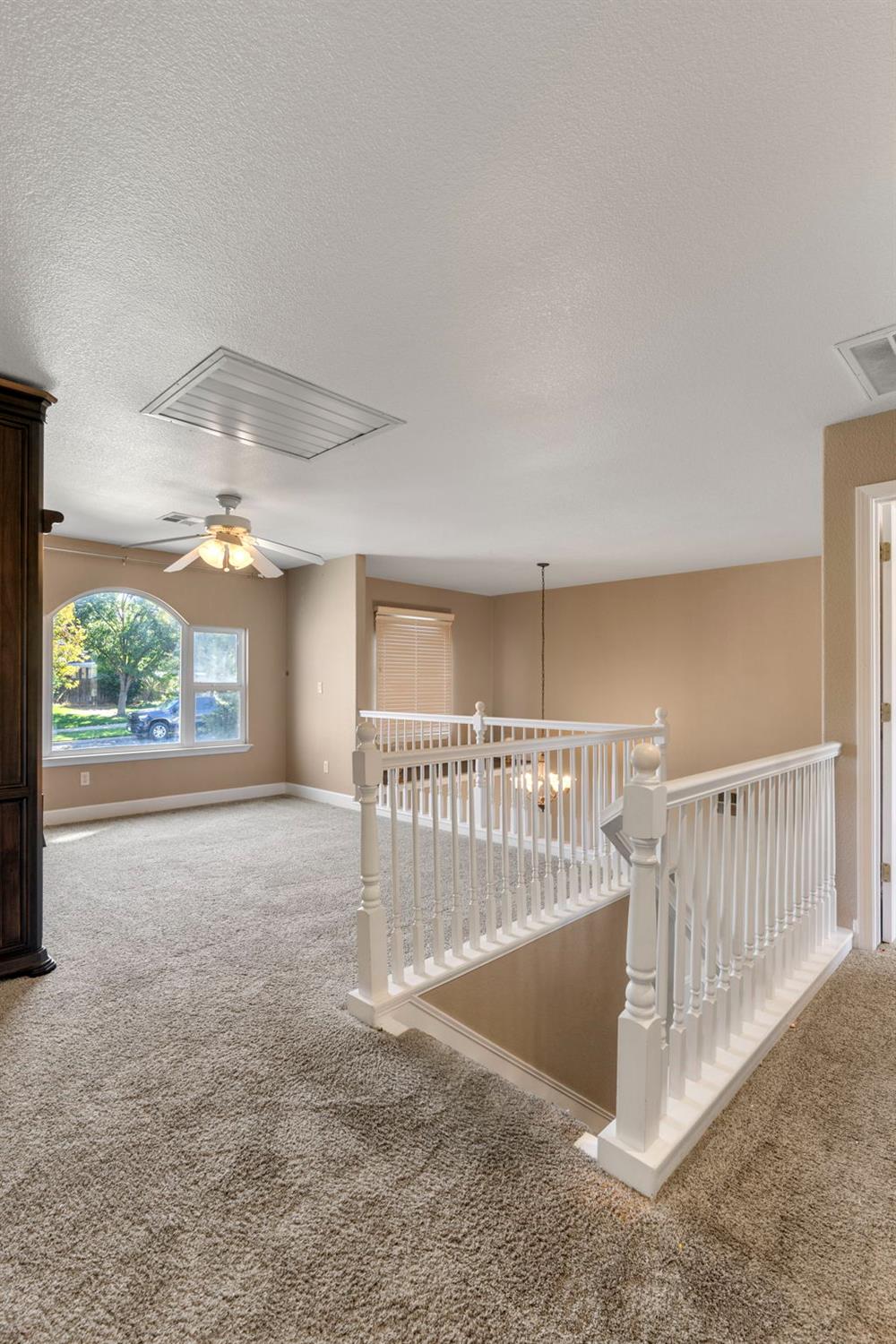 748 Valley View Drive