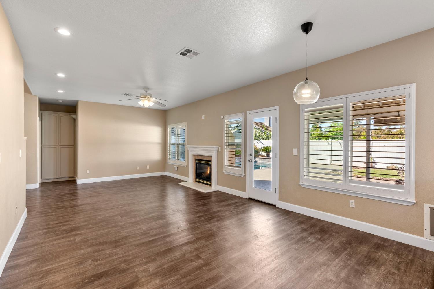 748 Valley View Drive