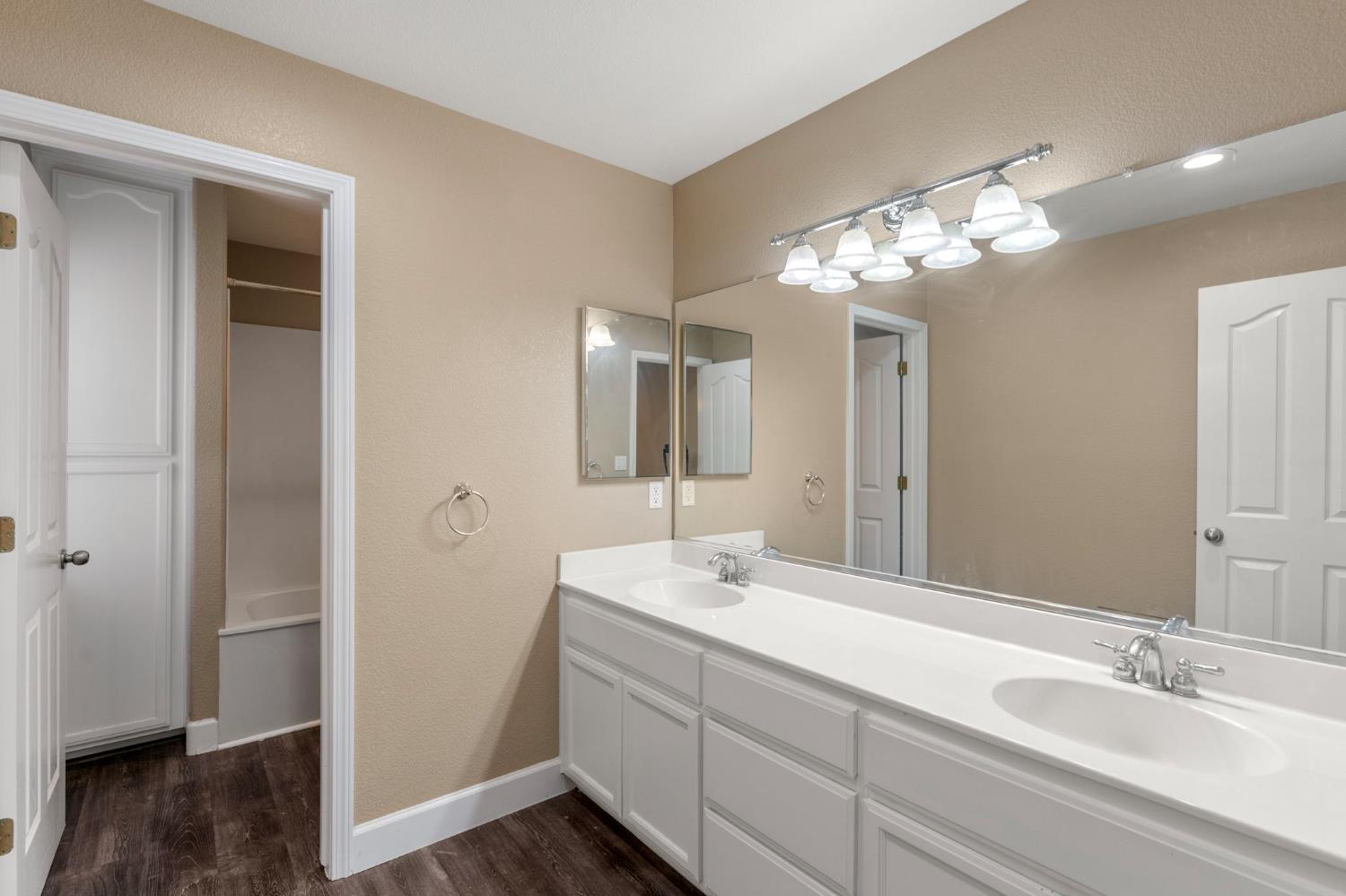 748 Valley View Drive