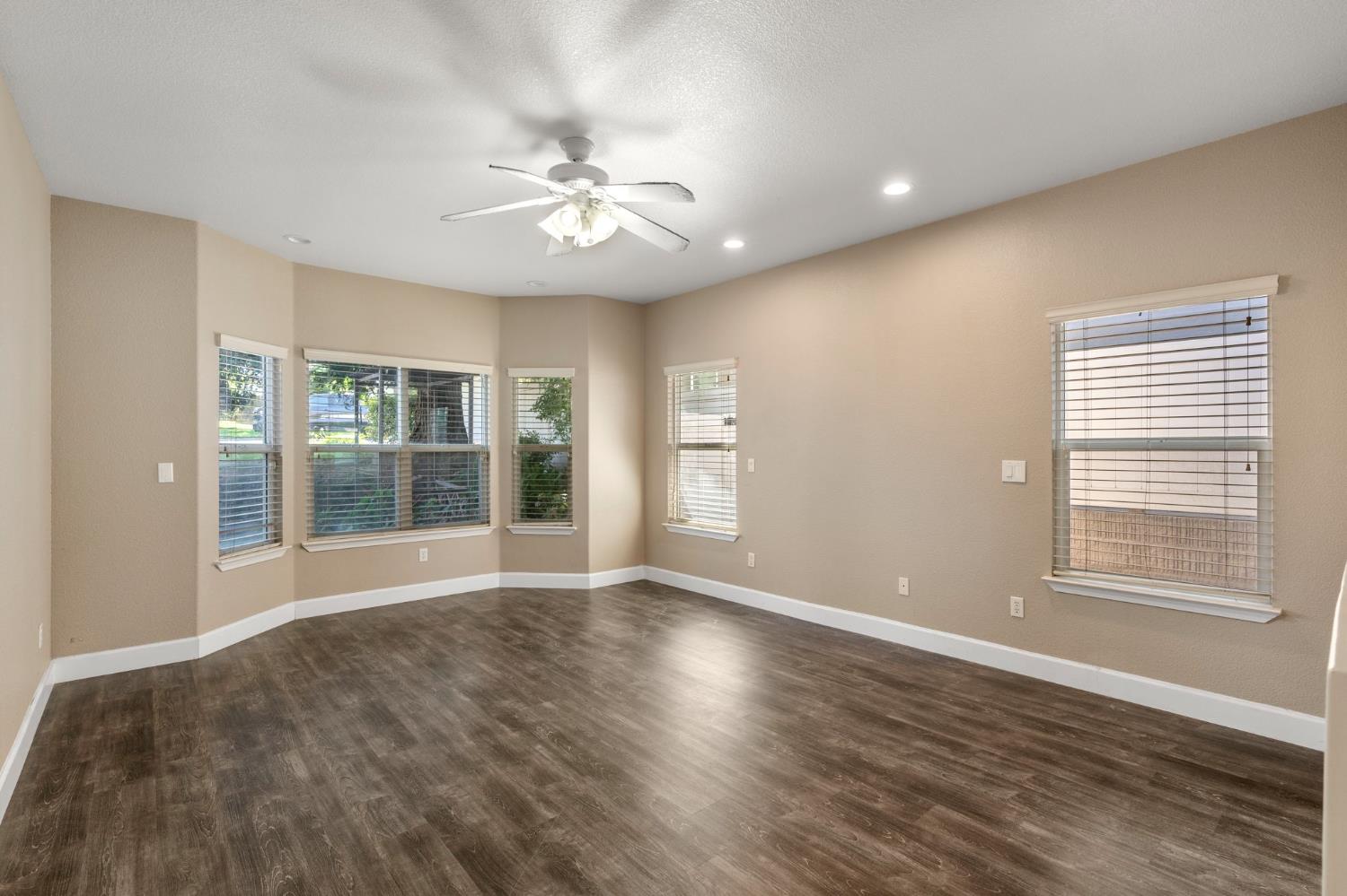 748 Valley View Drive