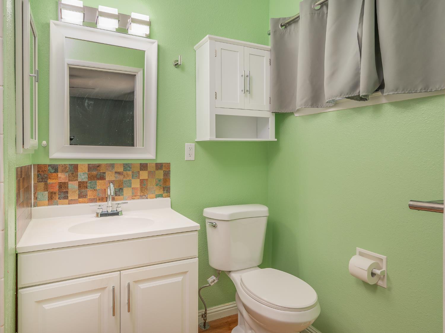 2201 Presidio Avenue