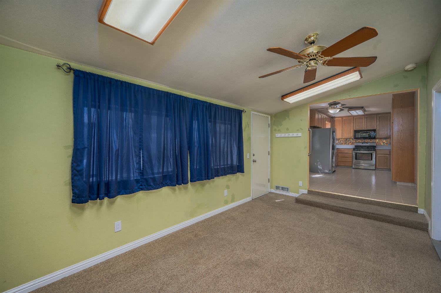 2201 Presidio Avenue