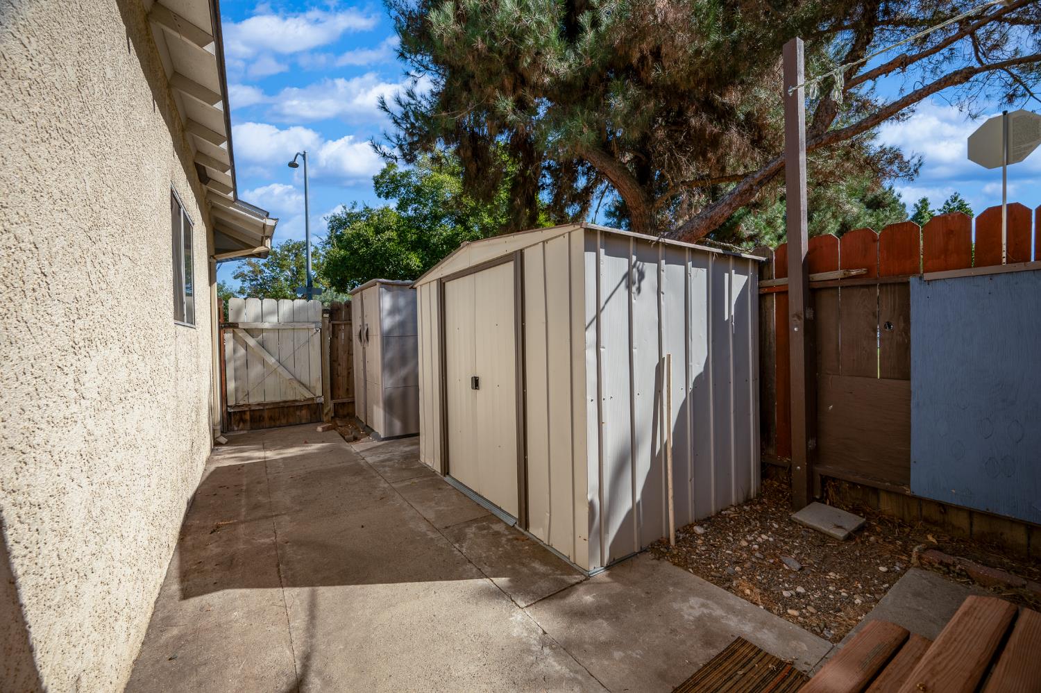 2201 Presidio Avenue