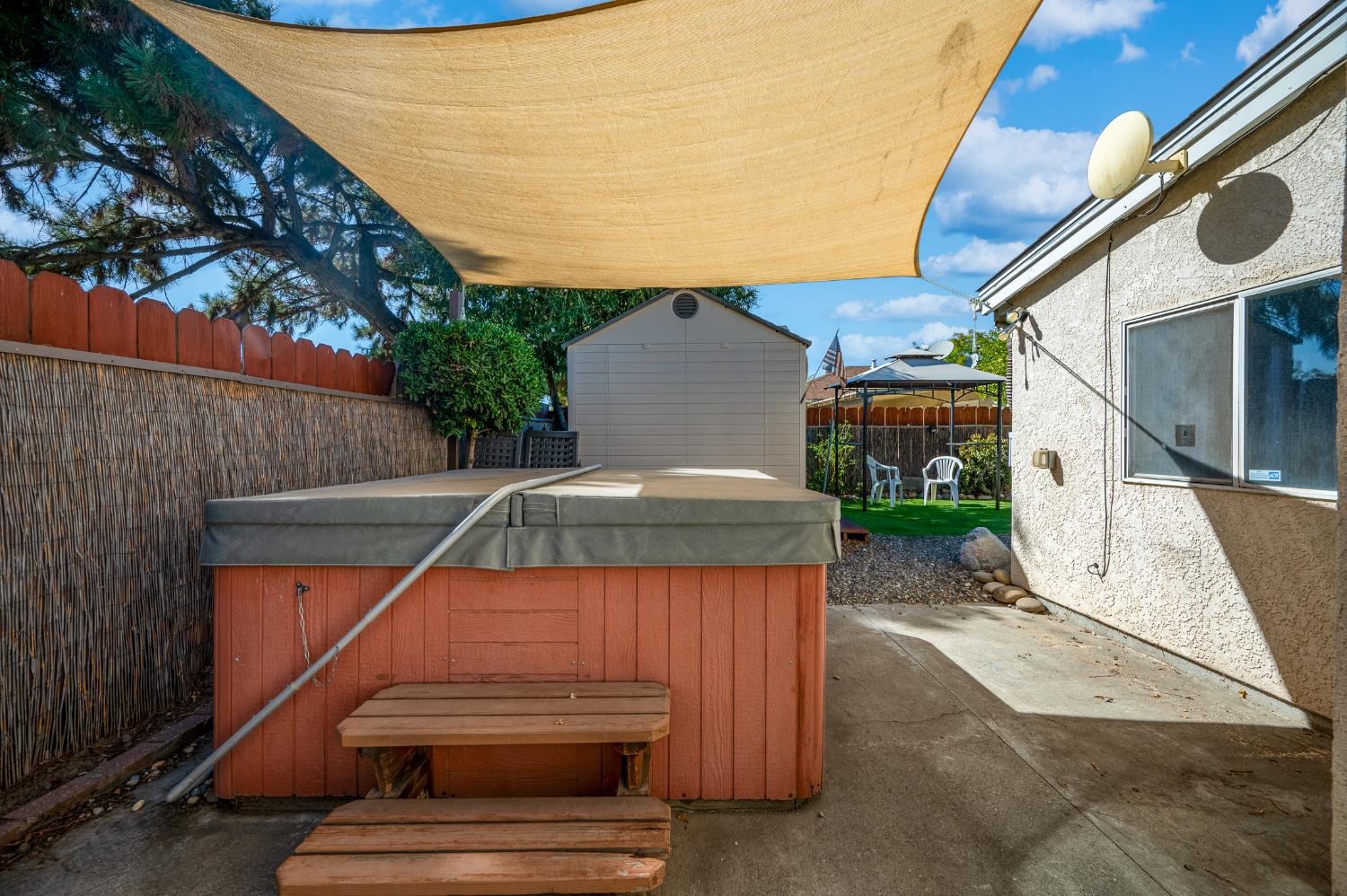 2201 Presidio Avenue