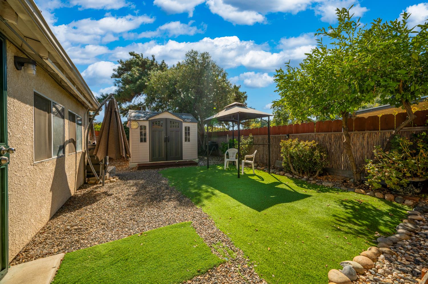 2201 Presidio Avenue