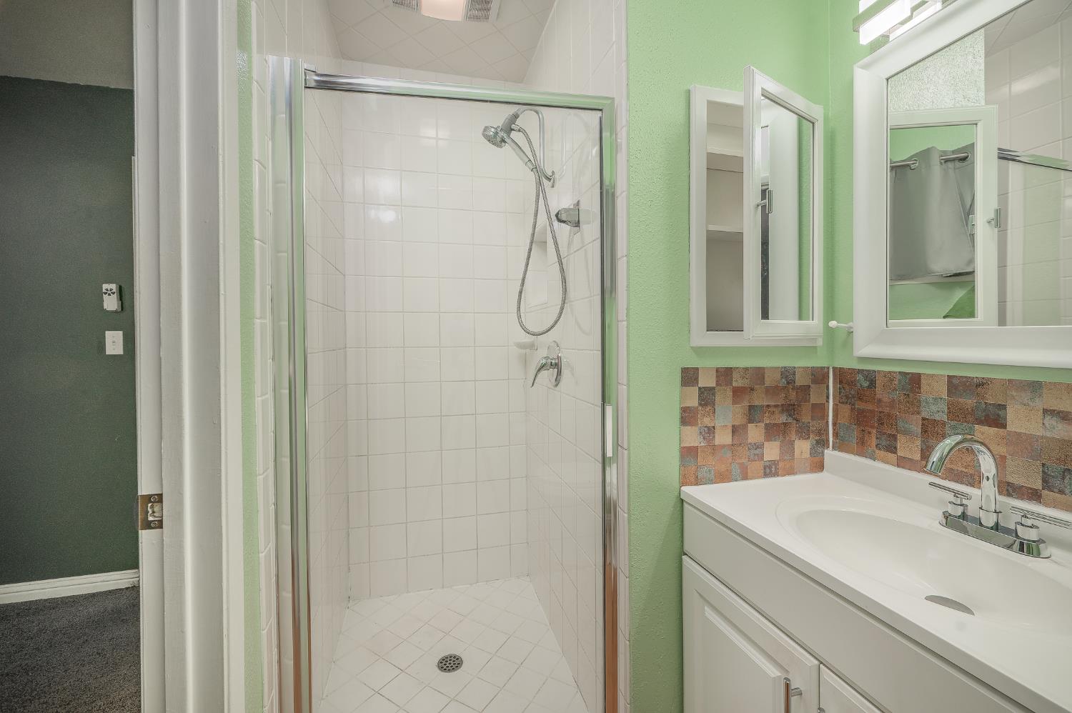 2201 Presidio Avenue