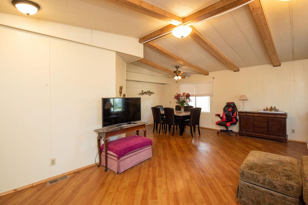 1200 S Carpenter Road 42