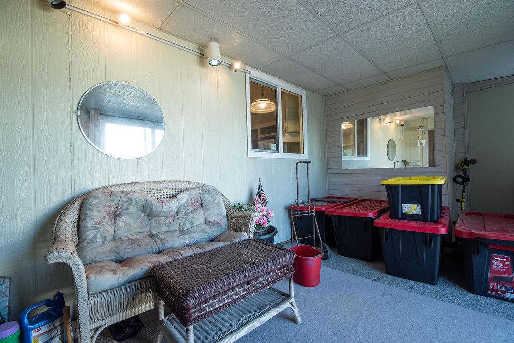 1200 S Carpenter Road 42