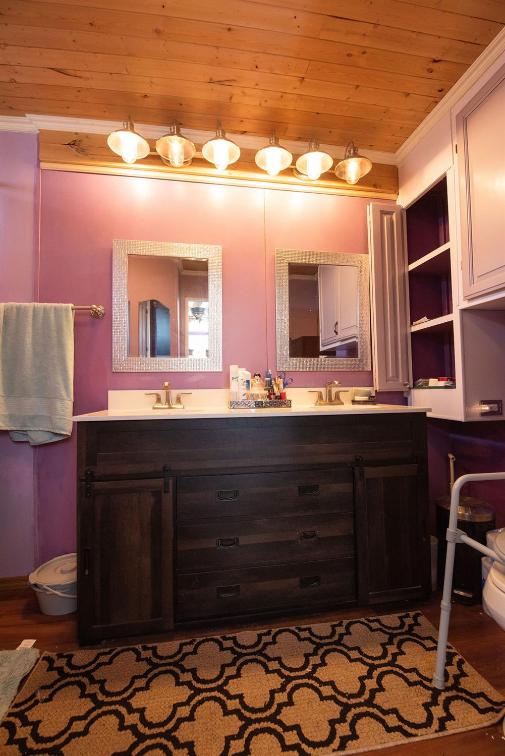 1200 S Carpenter Road 42