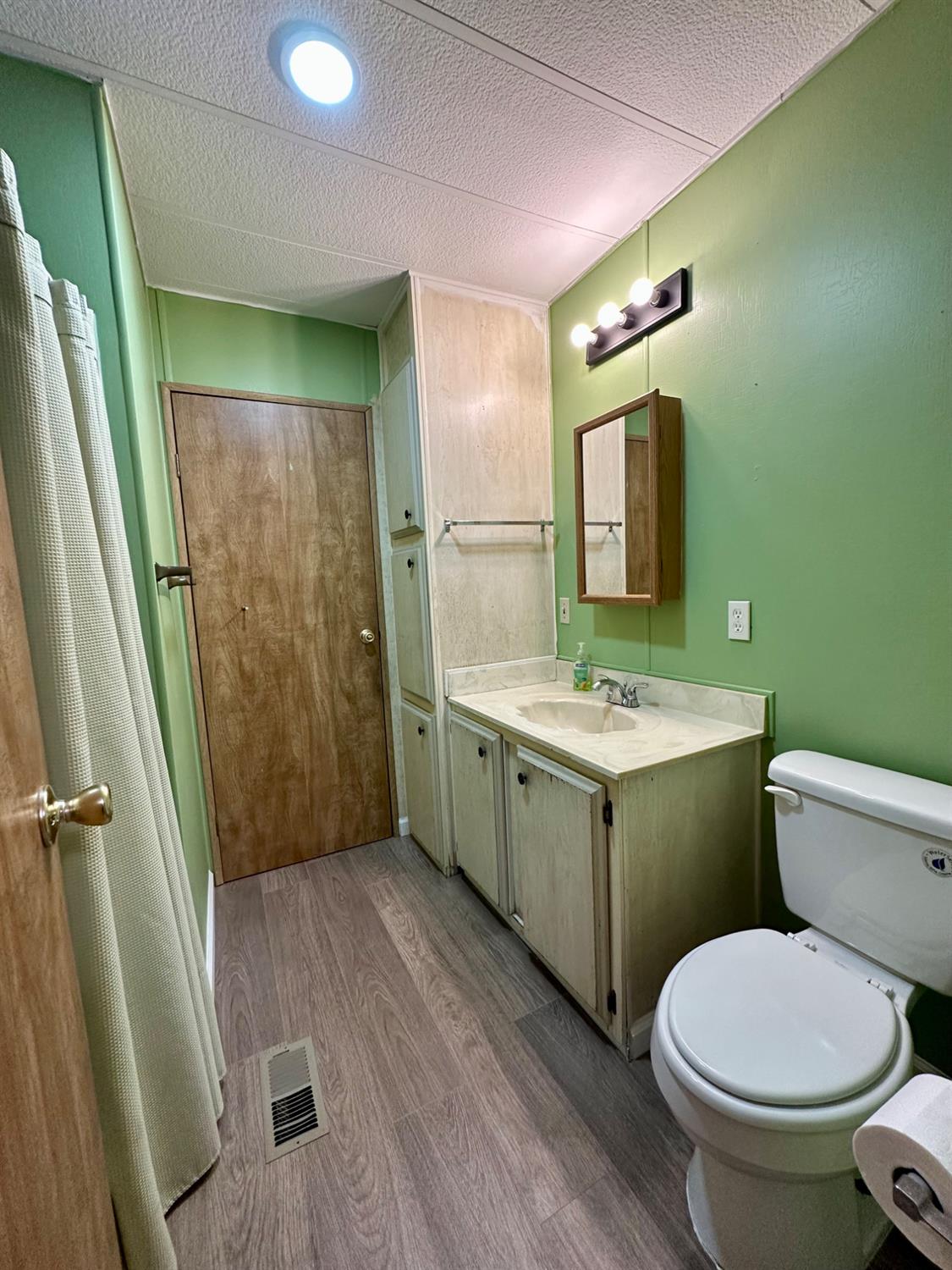 1200 S Carpenter Road 105