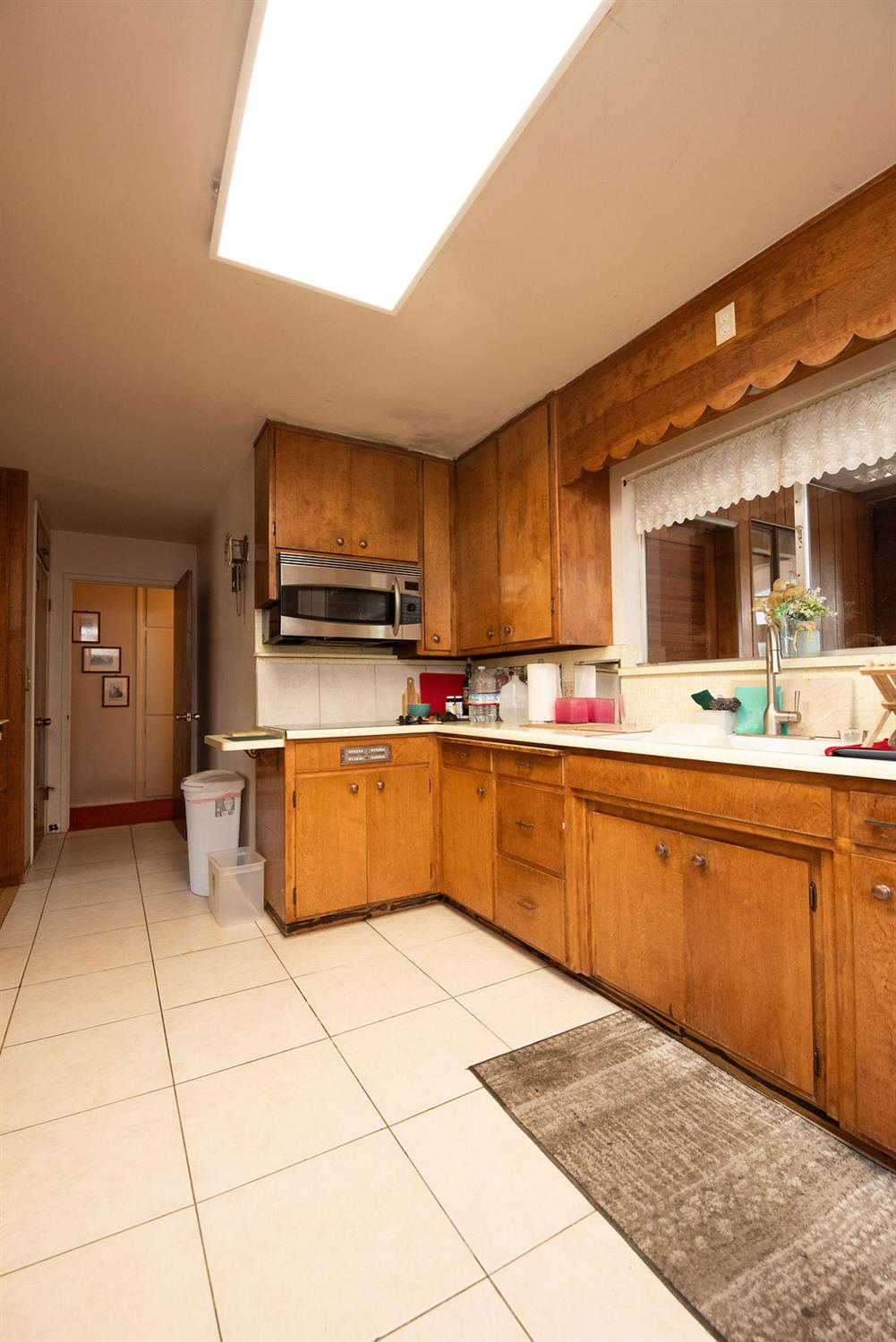 2128 Park Ridge Drive