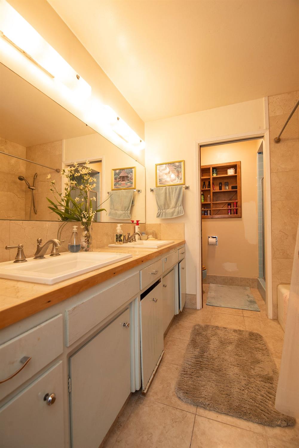 2128 Park Ridge Drive