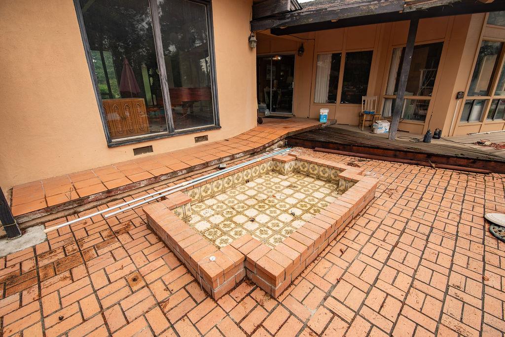 2128 Park Ridge Drive