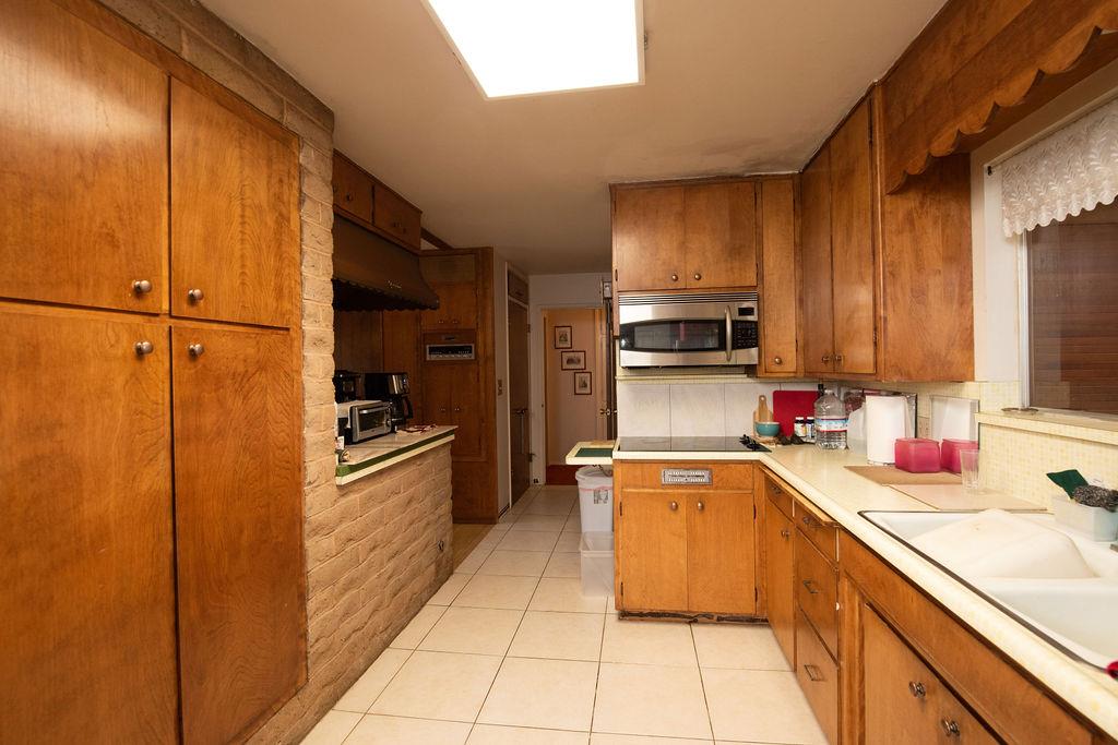 2128 Park Ridge Drive