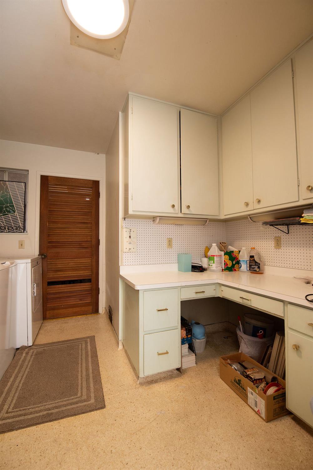 2128 Park Ridge Drive