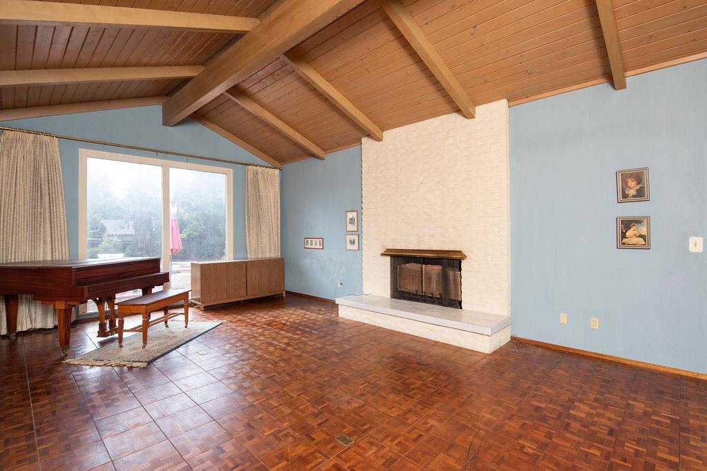 2128 Park Ridge Drive