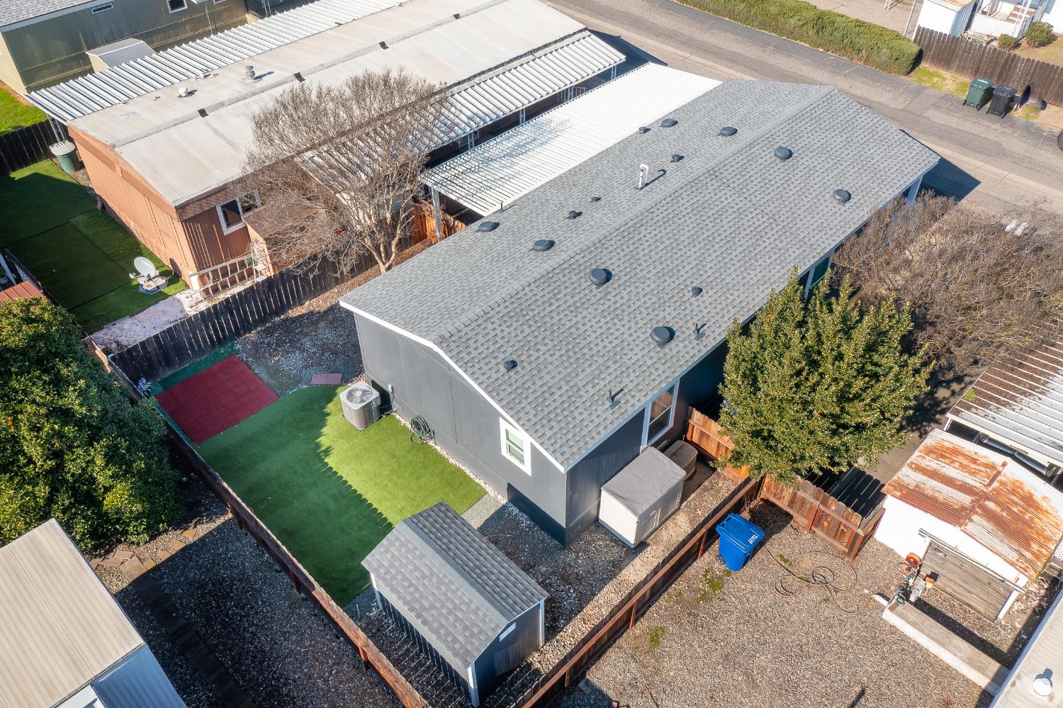 2307 Oakdale Road 13