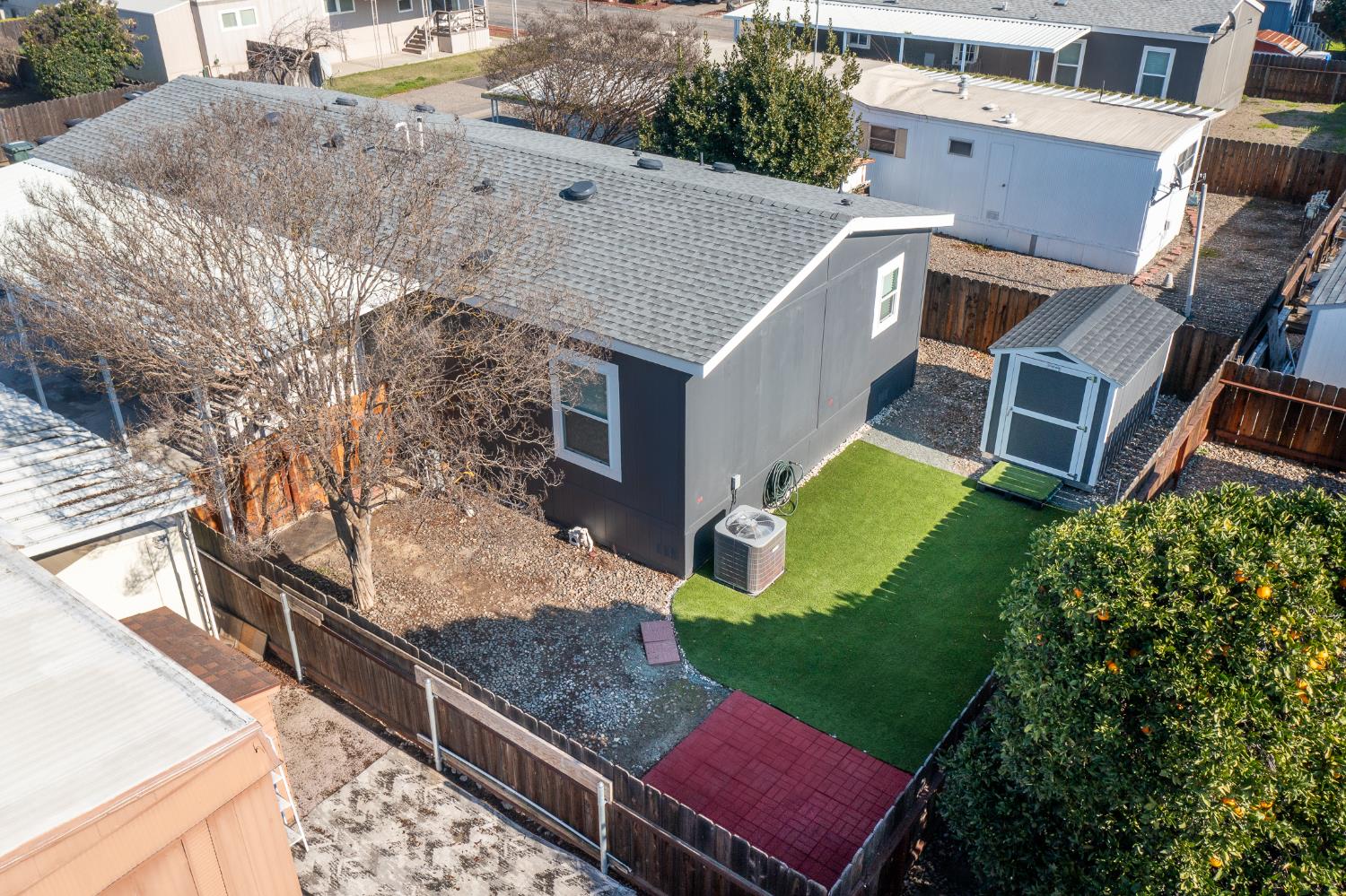 2307 Oakdale Road 13